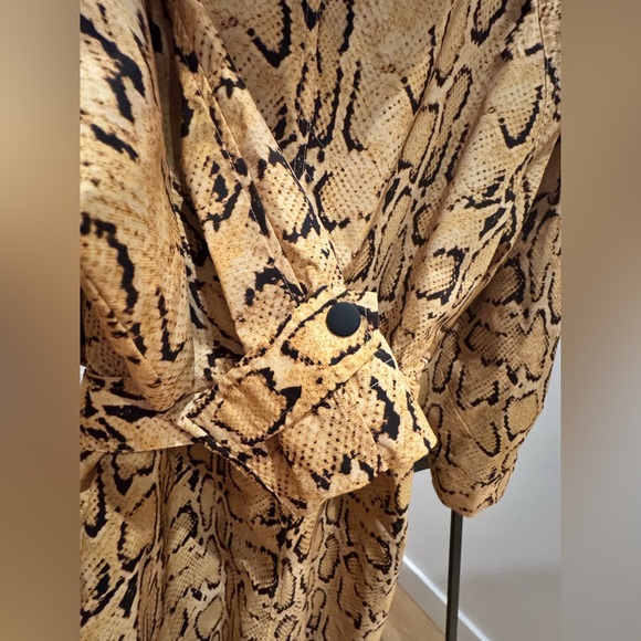 Frame Denim Gold & Dk Brown Oversized Coat Sz M - Picture 9 of 16